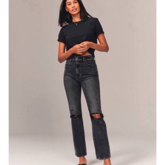 ABERCROMBIE | The Ankle Straight Ultra High Rise | 2s - Picture 1 of 5